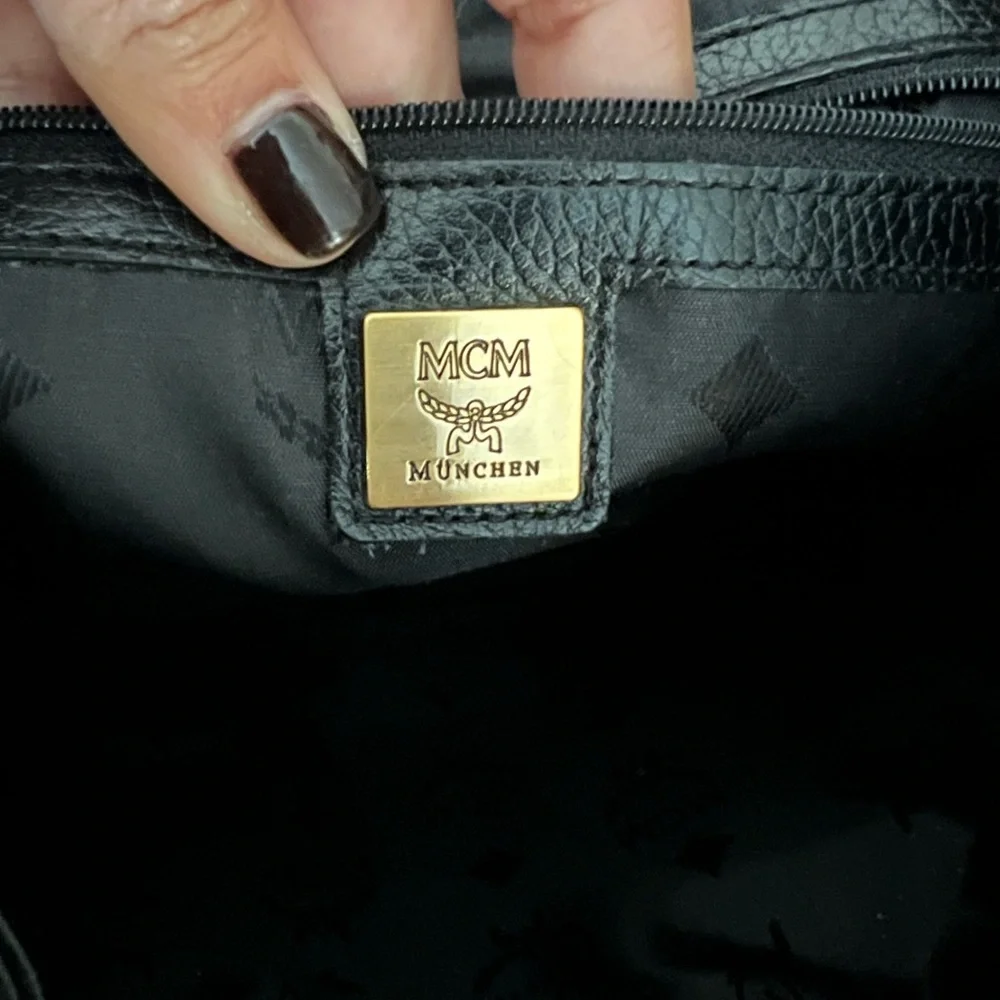 Authentic Medium/small backpack - Picture 7 of 12